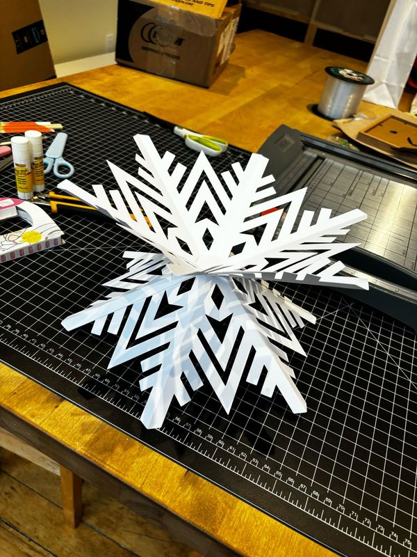 Amazon.com: Crate Paper SNOWFLAKE STENCIL COPPER